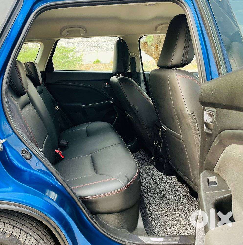 Maruti Suzuki Brezza 1.5 Vxi Smart Hybrid, 2023, Petrol