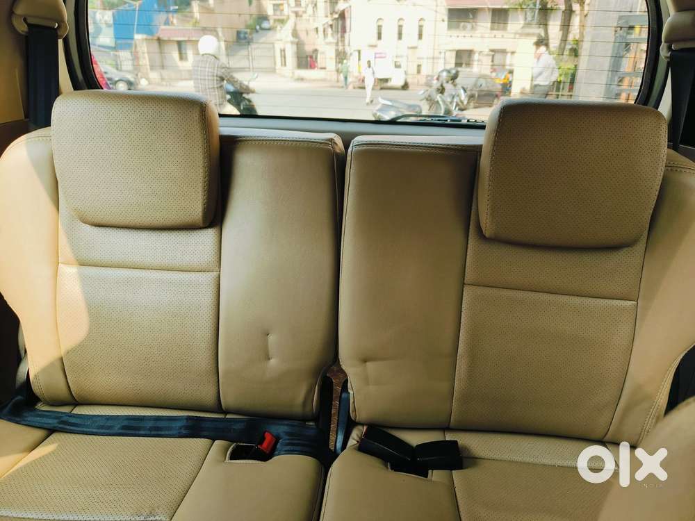 Toyota Innova 2.5 G (diesel) 7 Seater Bs Iv, 2015, Diesel