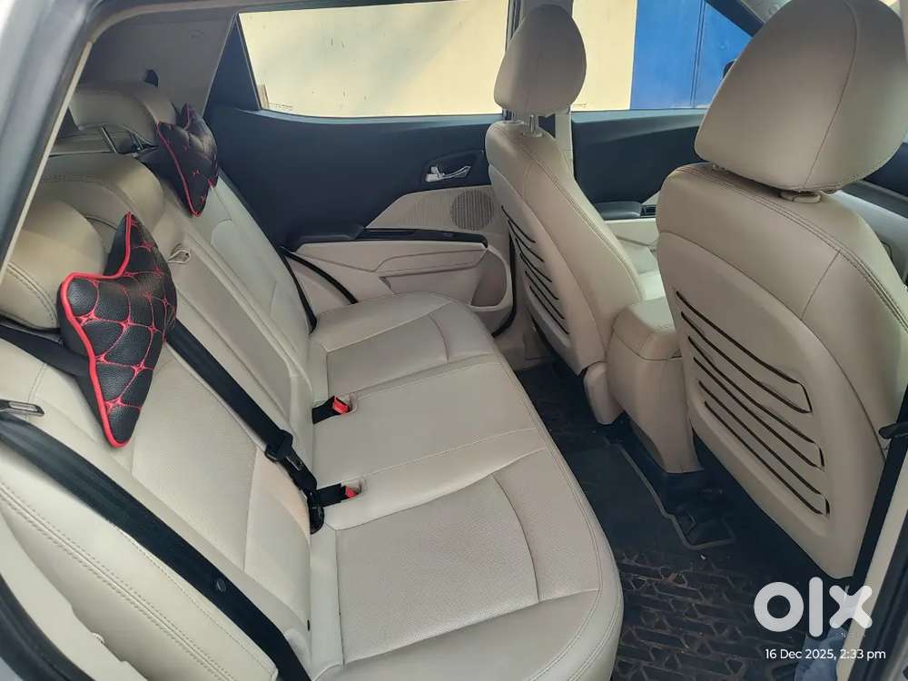 Mahindra Xuv300 2019 Diesel 69000 Km Driven