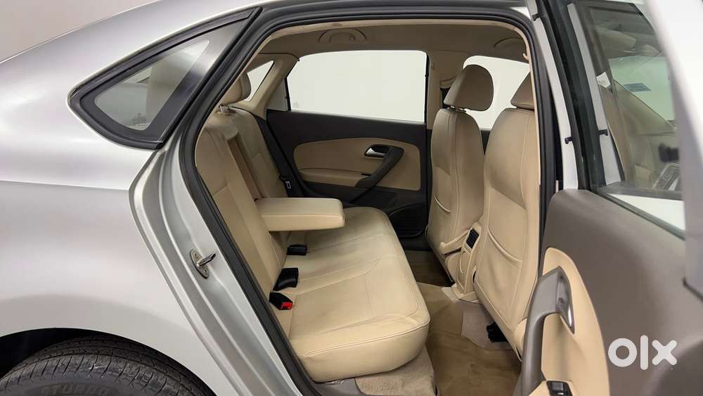Volkswagen Vento 1.2 Tsi Highline At, 2016, Petrol