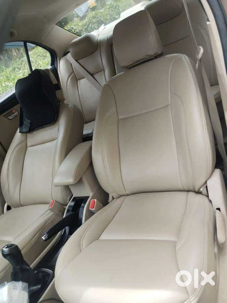 Maruti Suzuki Ciaz 2015 Variant