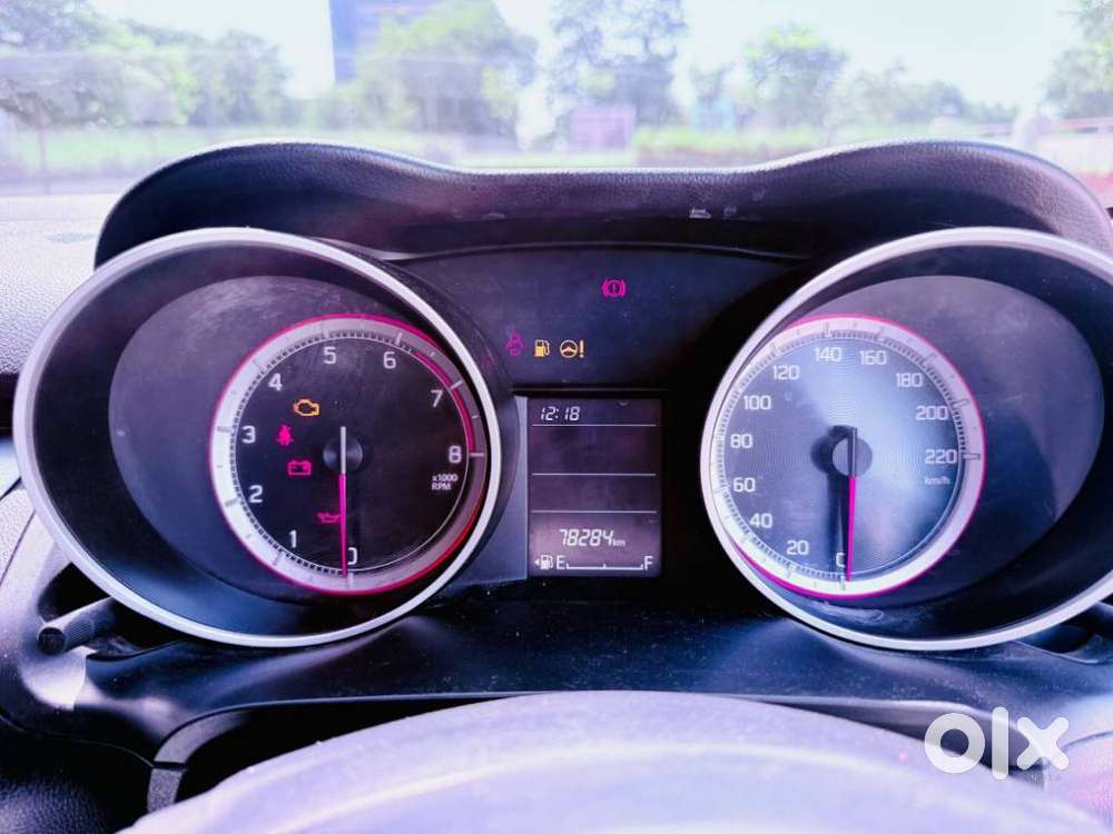 Maruti Suzuki Swift Vxi 1.2 Abs Bs-iv, 2021, Petrol