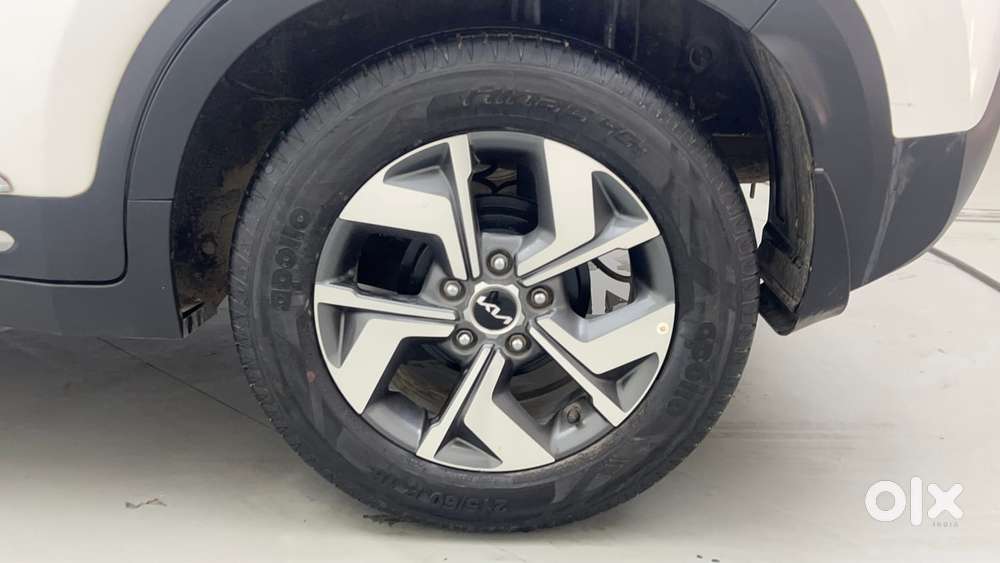 Kia Sonet Htx D, 2023, Petrol