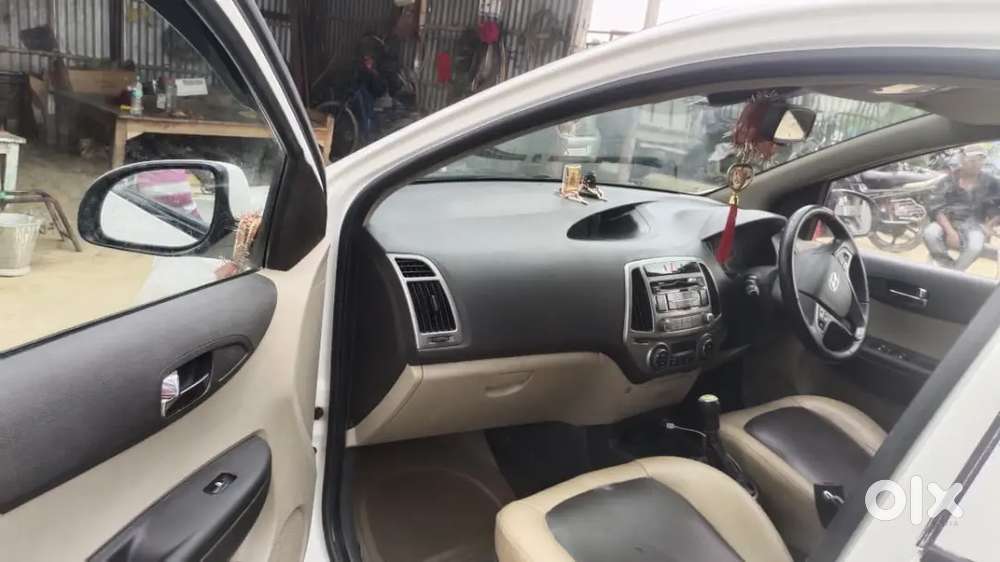 Hyundai I20 2012 Car