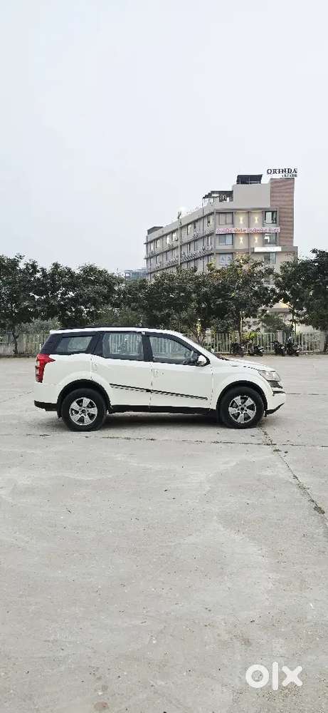 Mahindra Xuv500 2014 Diesel 85000 Km Driven