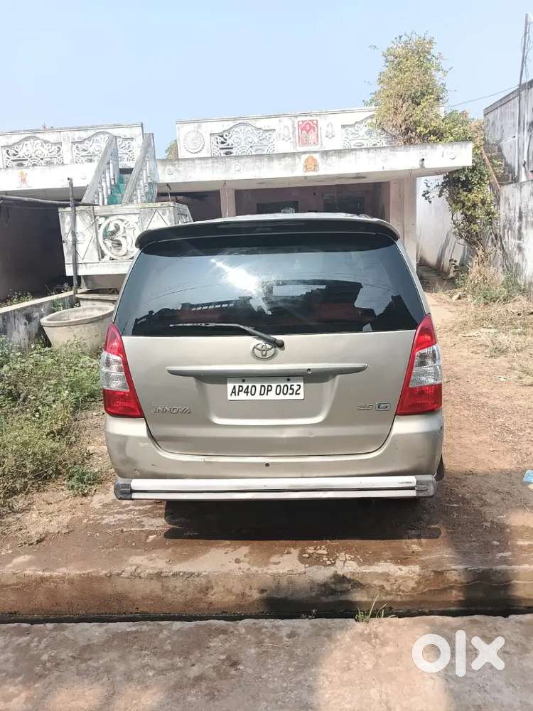 Toyota Innova 2007 Diesel 470000 Km Driven