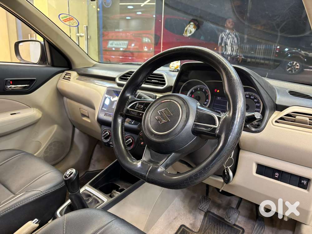 Maruti Suzuki Dzire 1.2 Vxi, 2022, Petrol