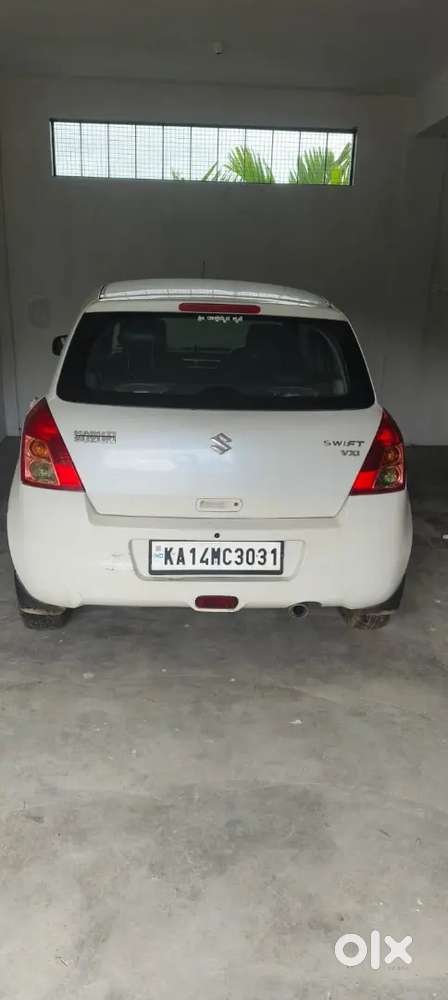 Maruti Suzuki Swift Vxi