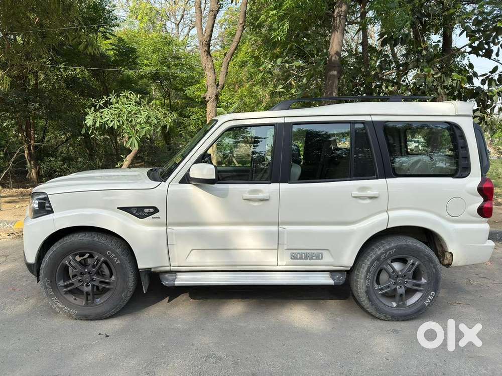 Mahindra Scorpio 2022 Bs6 S5 Conerted To S11 Showroom Condition