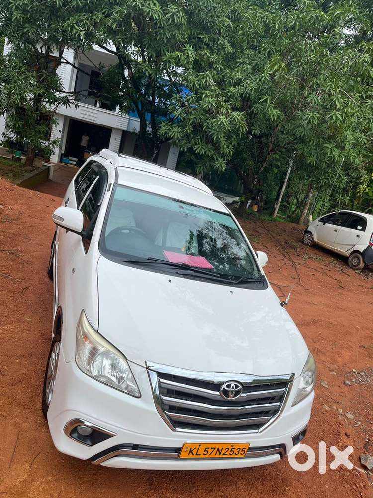 Toyota Innova Diesel 2016taxi Kerala