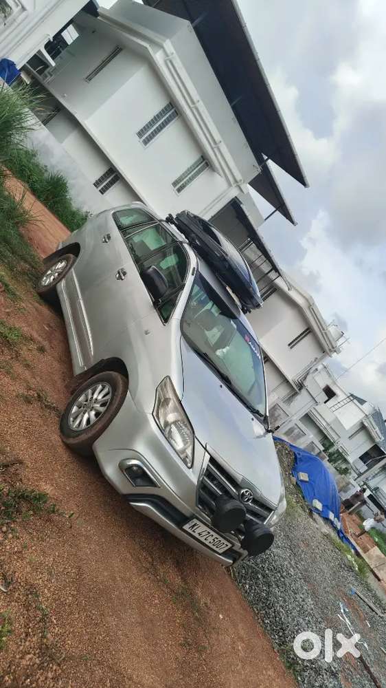 Toyota Innova 2012 Diesel 216000 Km Driven, Kerala Registration,