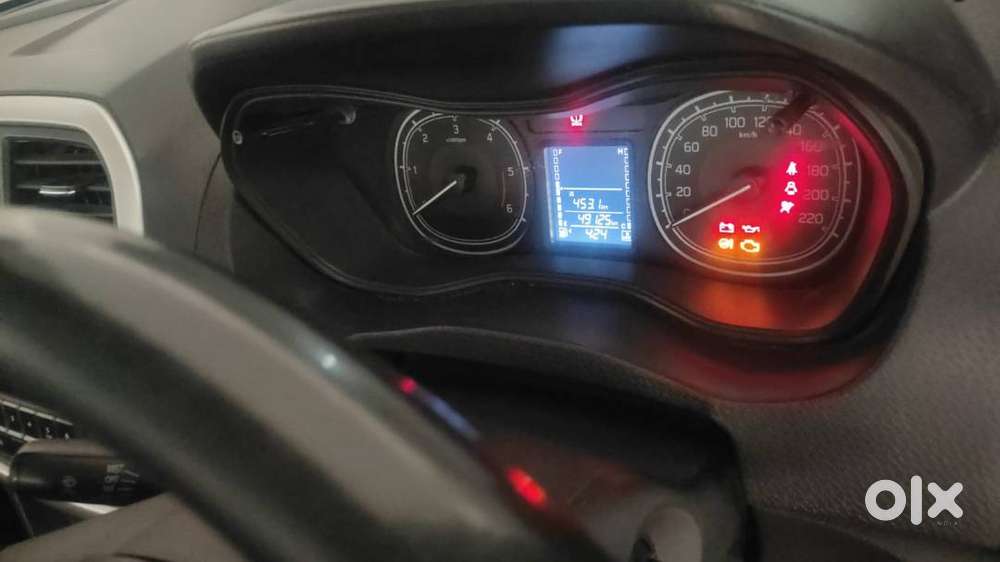 Brezza Diesel 2018 Showroom Track