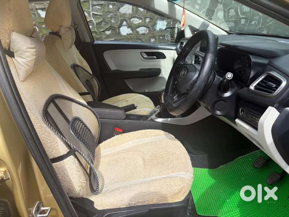 Tata Altroz Xz, 2021, Petrol