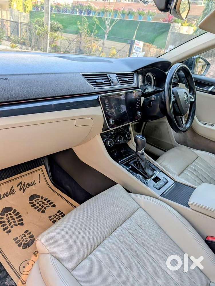 Skoda Superb 2019 Petrol Well Maintained