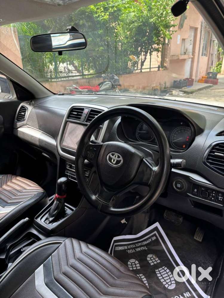 Toyota Urban Cruiser 1.5 Mid Grade At, 2022, Petrol