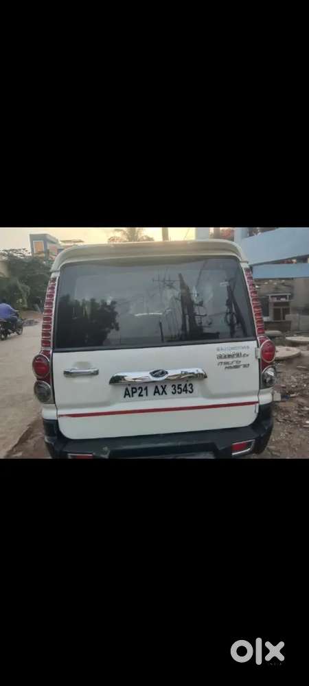 Mahindra Scorpio Automatic 2014