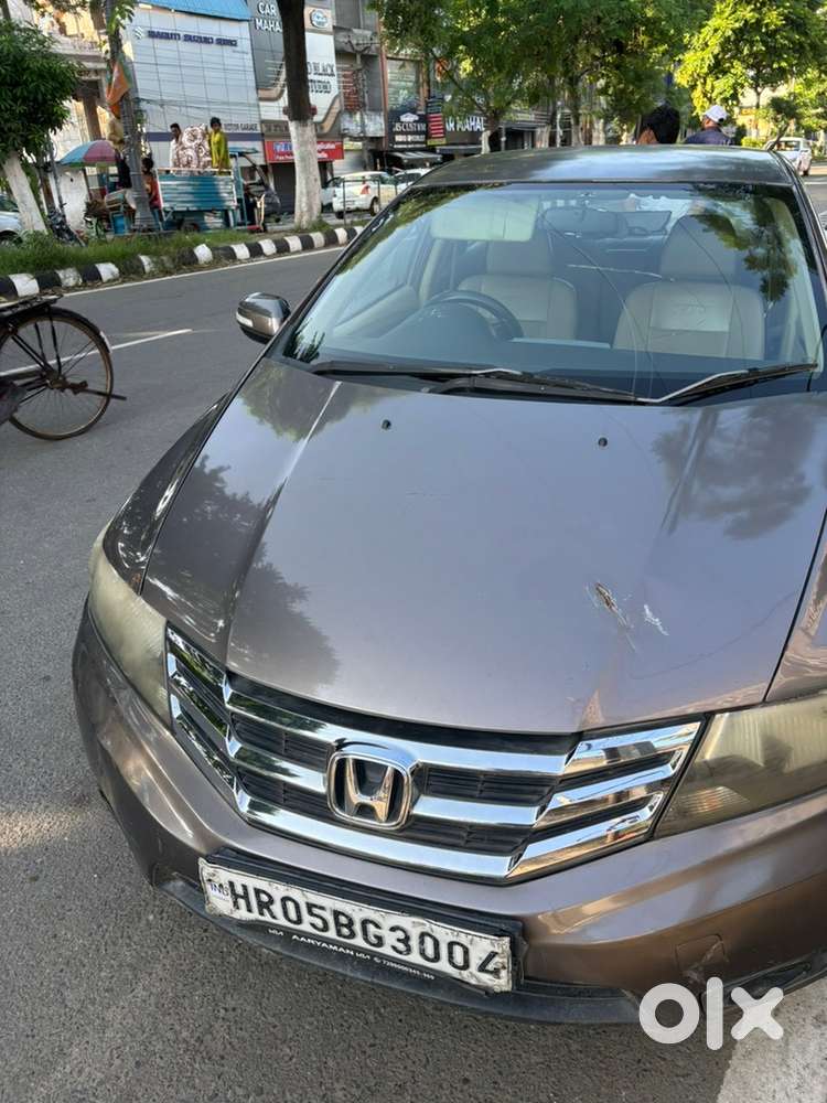 Honda City Petrol 2012 Top Model Fully Maintained With Dry Clean