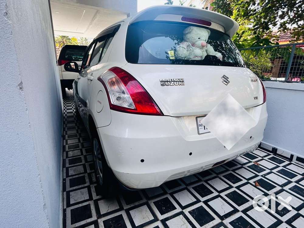 Maruti Suzuki Swift 2015 Petrol 124000 Km Driven