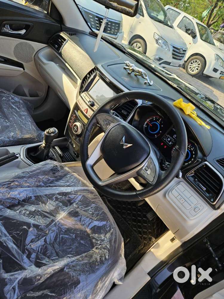 Mahindra Xuv300 W8 Diesel, 2023, Diesel