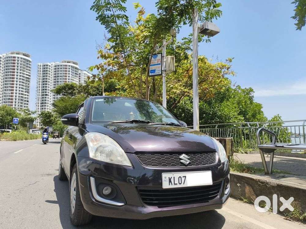 Maruti Suzuki Swift Vxi Optional, 2016, Petrol