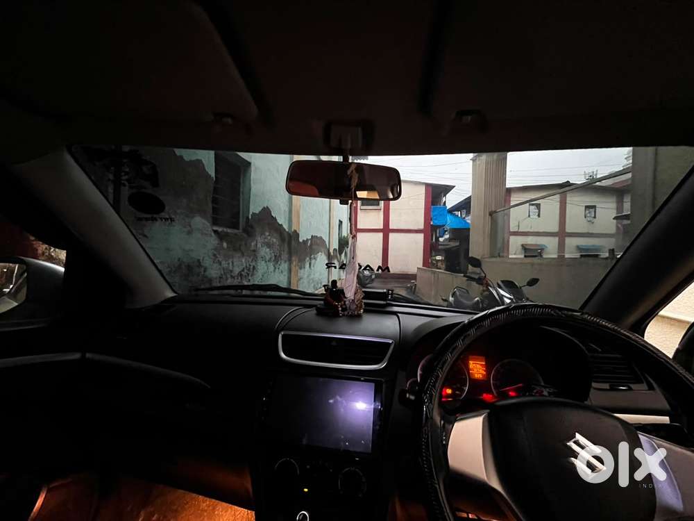 Maruti Suzuki Swift 2012 Petrol Manual