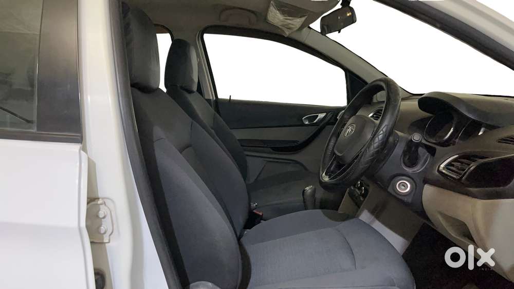 Tata Tiago 1.2 Revotron Xz, 2018, Petrol