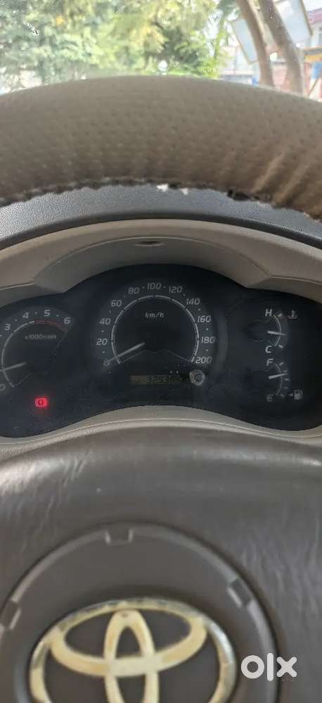 Toyota Innova 2005 Diesel 329400 Km Driven