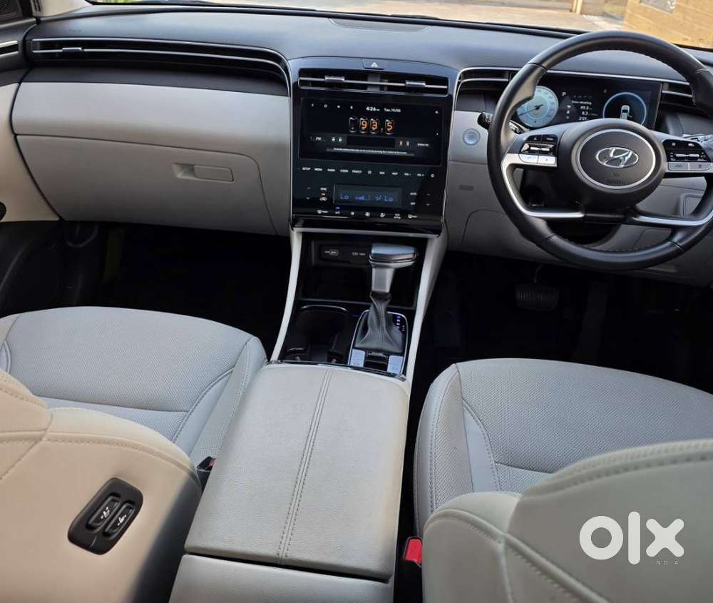 Hyundai Tucson Signature 2.0 At Diesel Dual Tone, 2025, Diesel