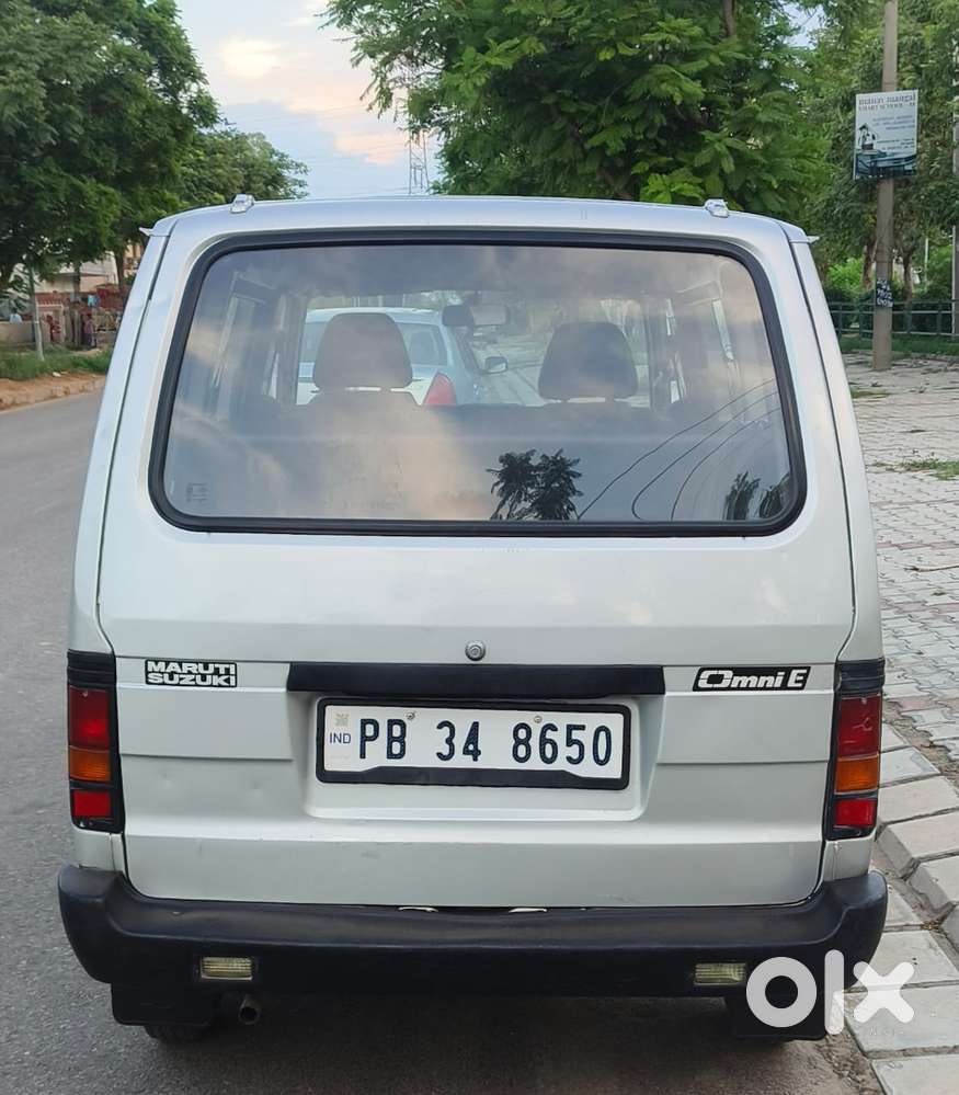 Maruti Suzuki Omni Mpi Std Bsiv, 2011, Petrol