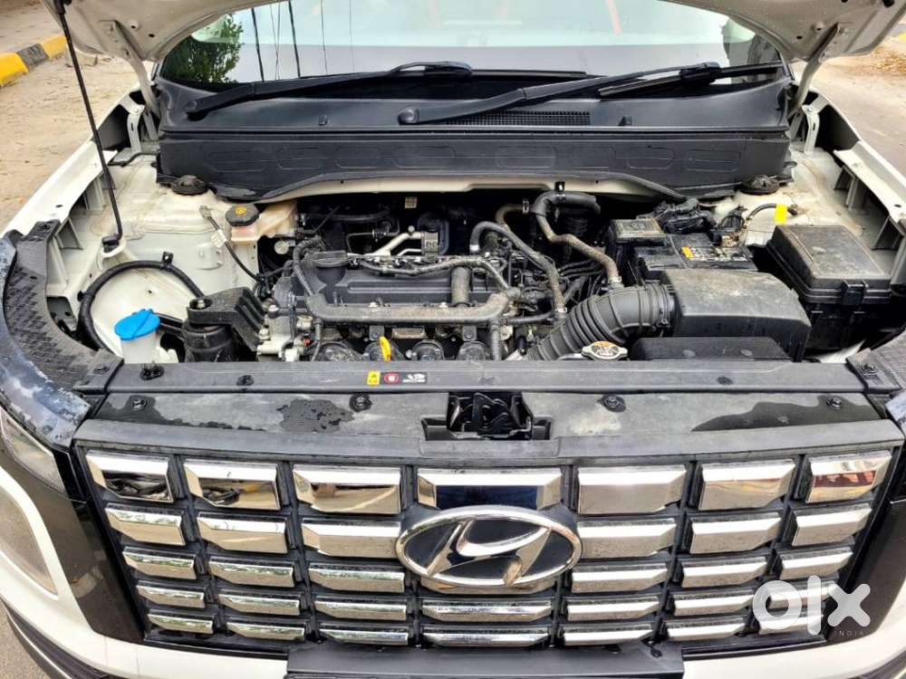 Hyundai Venue 1.2 S (o), 2023, Petrol