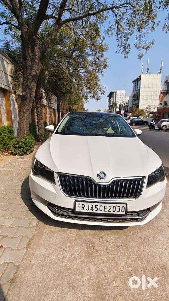 Skoda Superb Style 2.0 Tdi At, 2018, Diesel
