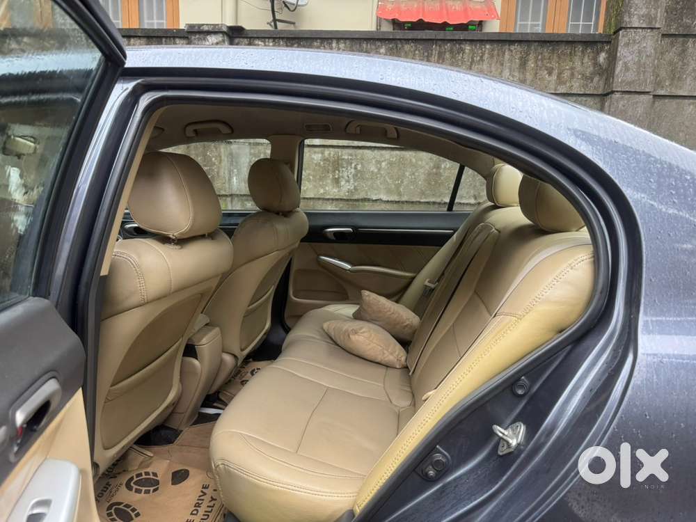 Honda Civic 1.8 V 2010