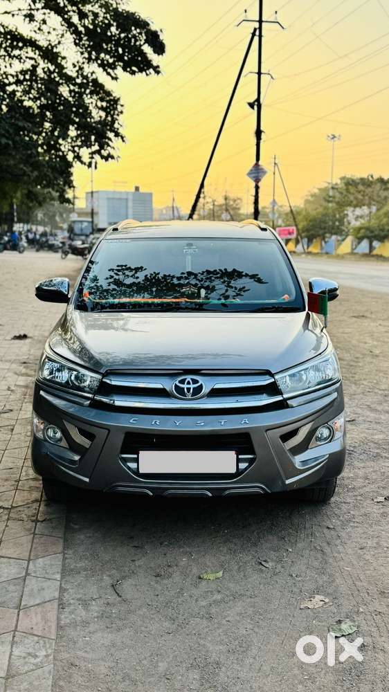 Toyota Innova Crysta 2.4 Gx Limited Edition 8 Str, 2018, Diesel