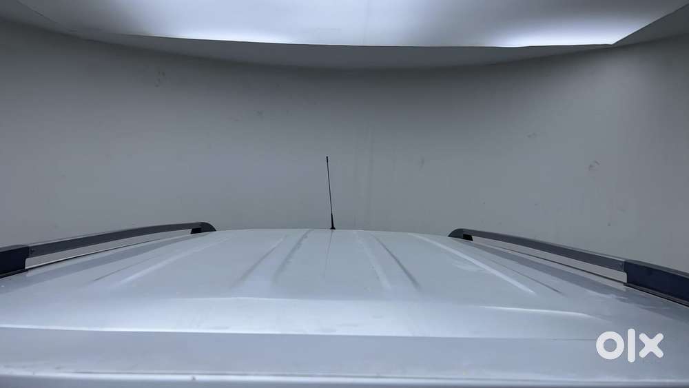 Mahindra Tuv 300 T10, 2018, Diesel