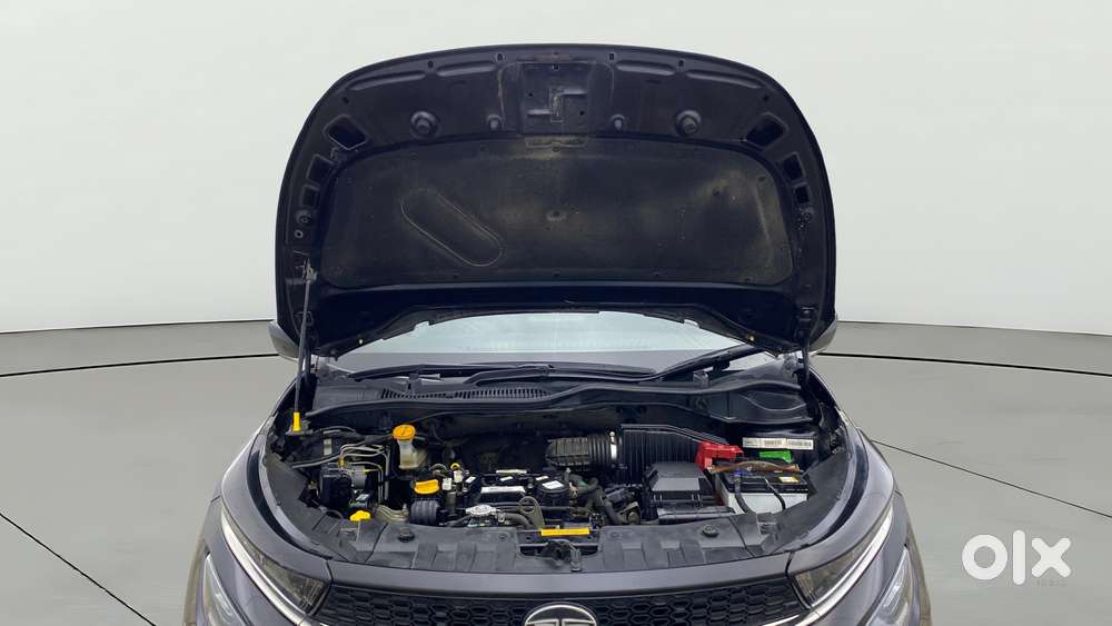 Tata Altroz 1.2 Xz Plus Petrol, 2022, Petrol