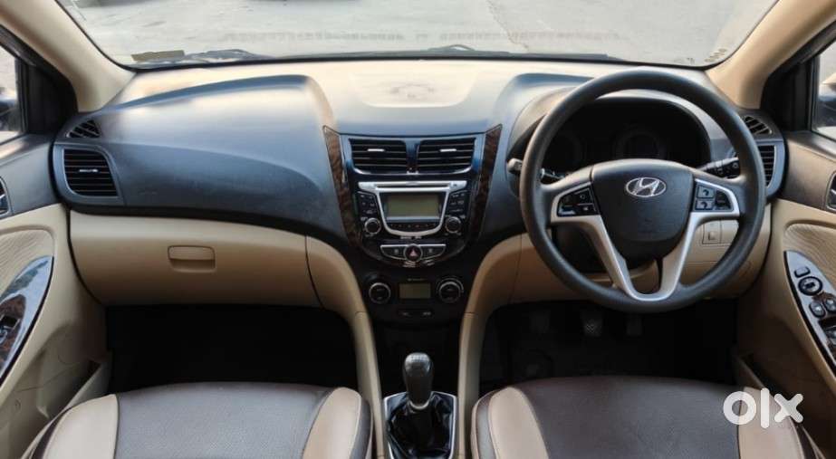 Hyundai Verna Vtvt 1.6 Sx, 2011, Petrol