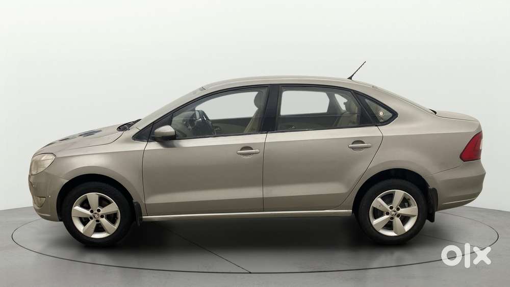 Skoda Rapid 2011-2013 1.6 Mpi Ambition, 2016, Petrol