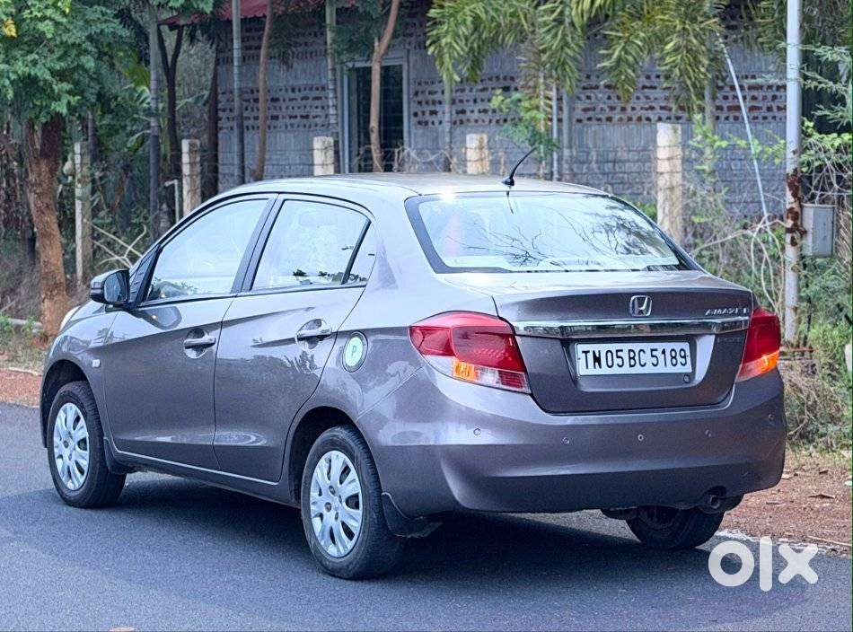 Honda Amaze, 2015, Lpg