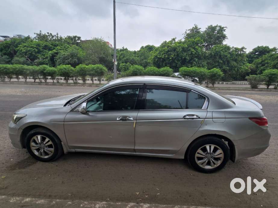 Honda Accord 2.4 Automatic, 2011, Cng & Hybrids