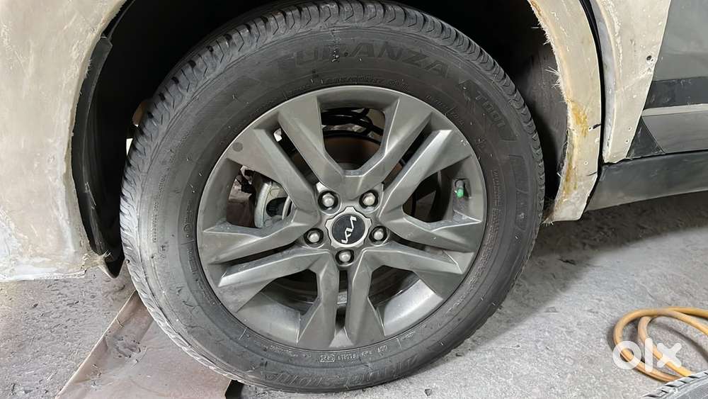 Kia Seltos 2022 Alloys And Tyre