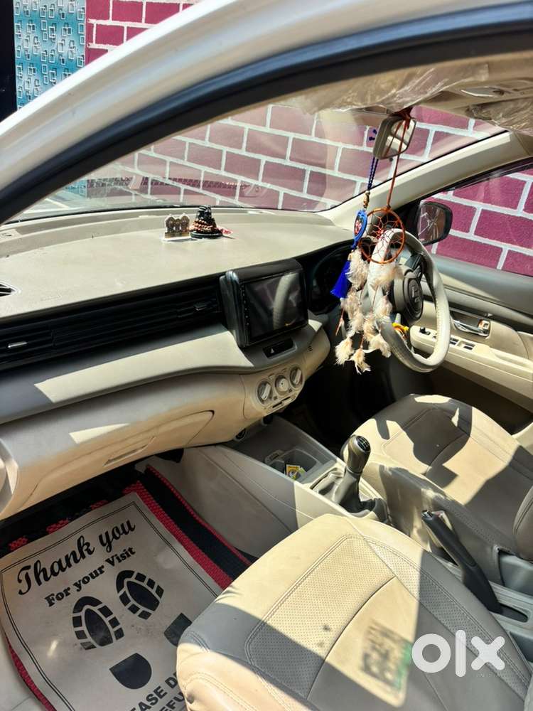 Maruti Ertiga 1.5 Vxi 2023
