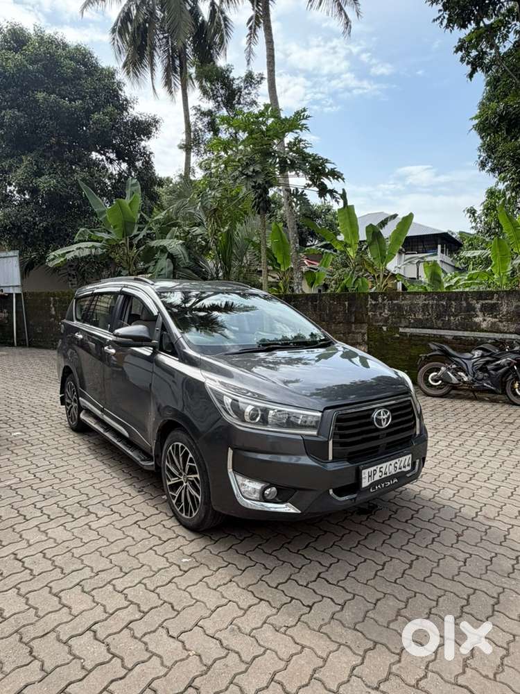 Toyota Innova Crysta 2019
