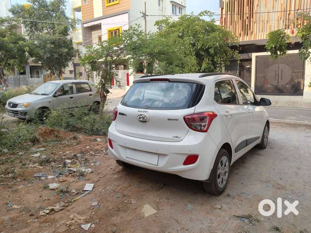 Hyundai Grand I10 2017 Petrol 64000 Km Driven