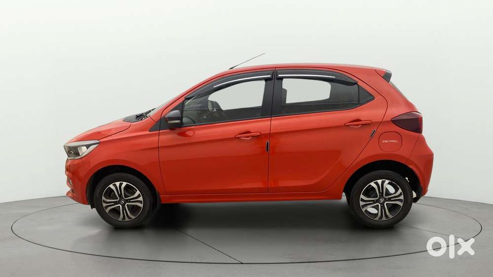 Tata Tiago 1.2 Revotron Xt Cng, 2023, Cng & Hybrids