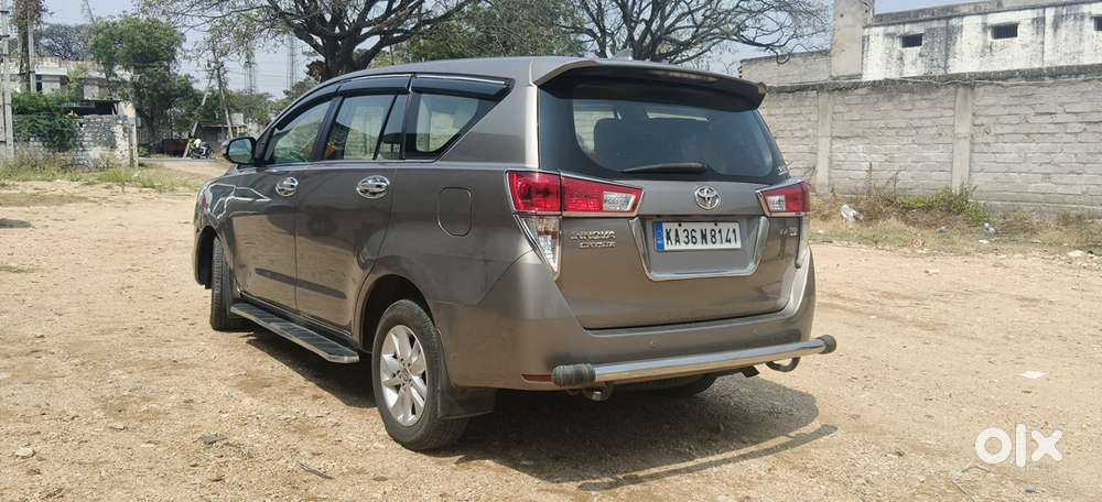 Toyota Innova Crysta 2017 Diesel Well Maintained