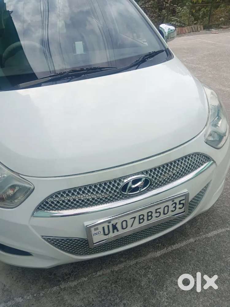 Hyundai I10 Sportz Petrol Manual 2014