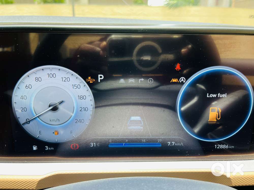 Hyundai Alcazar 2.0 Signature (o) Petrol At 7 Str, 2025, Petrol