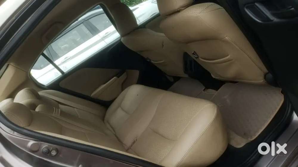 Honda City V At 2016
