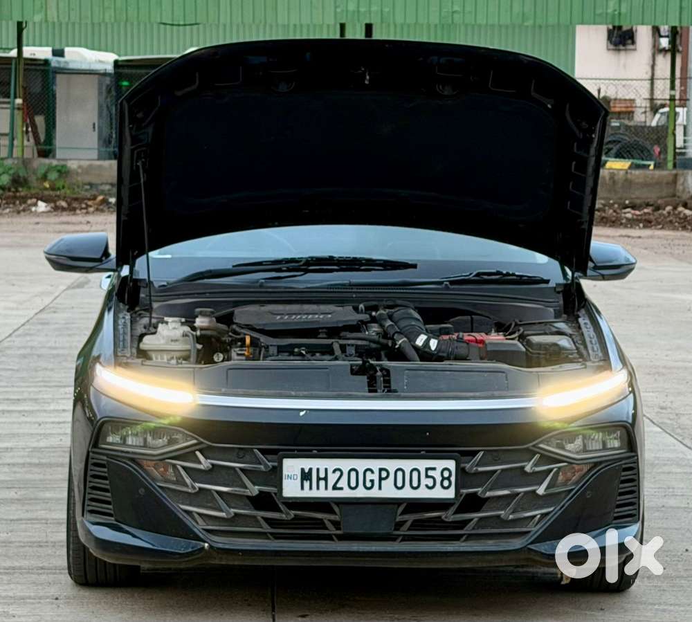 Hyundai Verna Sx(o) Petrol At, 2023, Petrol