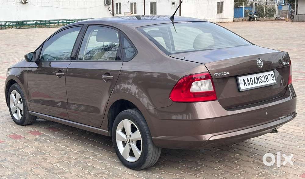 Skoda Rapid [2016-2020] 1.5 Style Plus Tdi At, 2016, Diesel